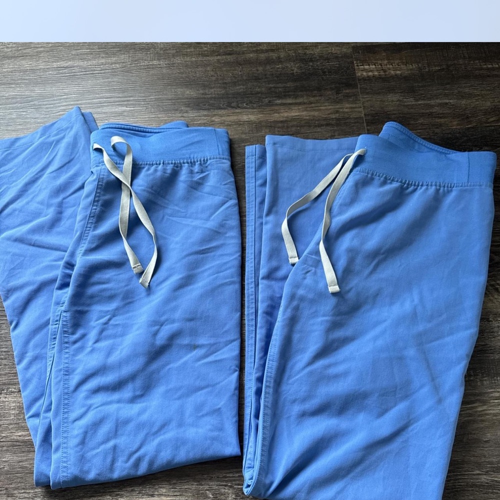 FIGS Livingston scrub pants
